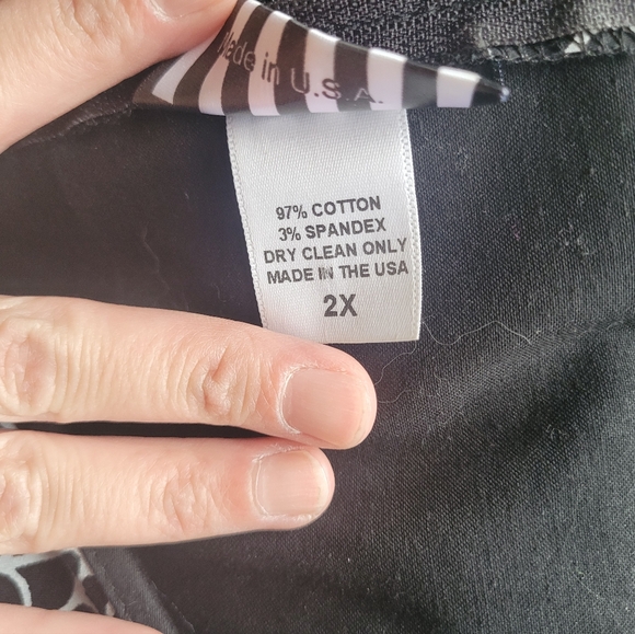 Pinup Couture Heidi Dress in Spiderweb Print, VGUC, Size 2X - Picture 10 of 10